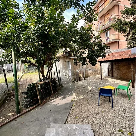 Hostdomus - Casa Leonilde Finale Ligure