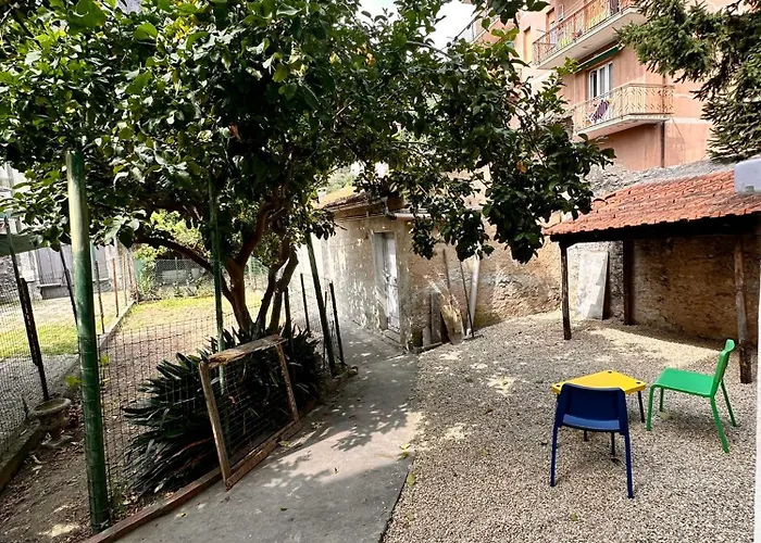 Hostdomus - Casa Leonilde 피날레리구레